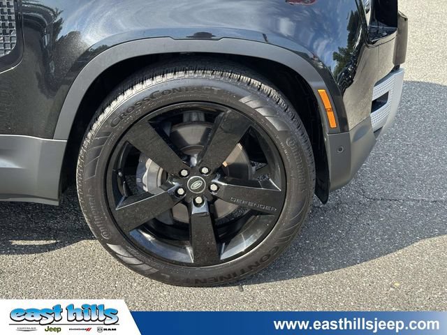 Used 2023 Land Rover Defender 130 SE AWD/4WD image 11