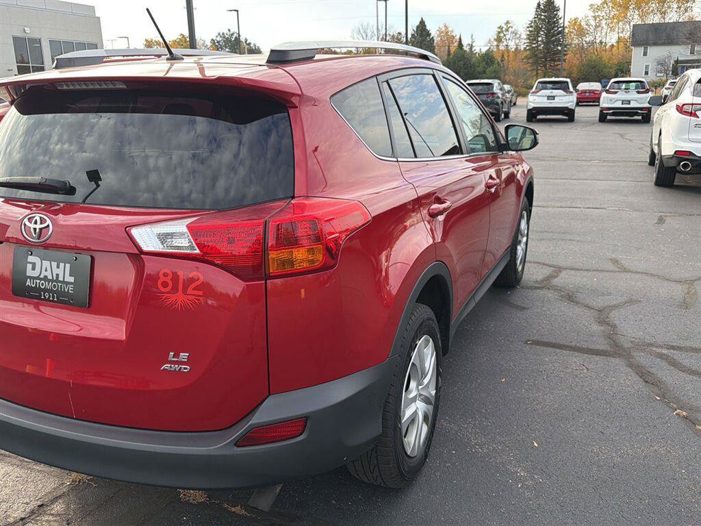 Used 2013 Toyota RAV4 LE AWD/4WD image 9