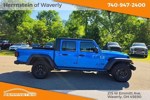 Used 2024 Jeep Gladiator Sport AWD/4WD image 6