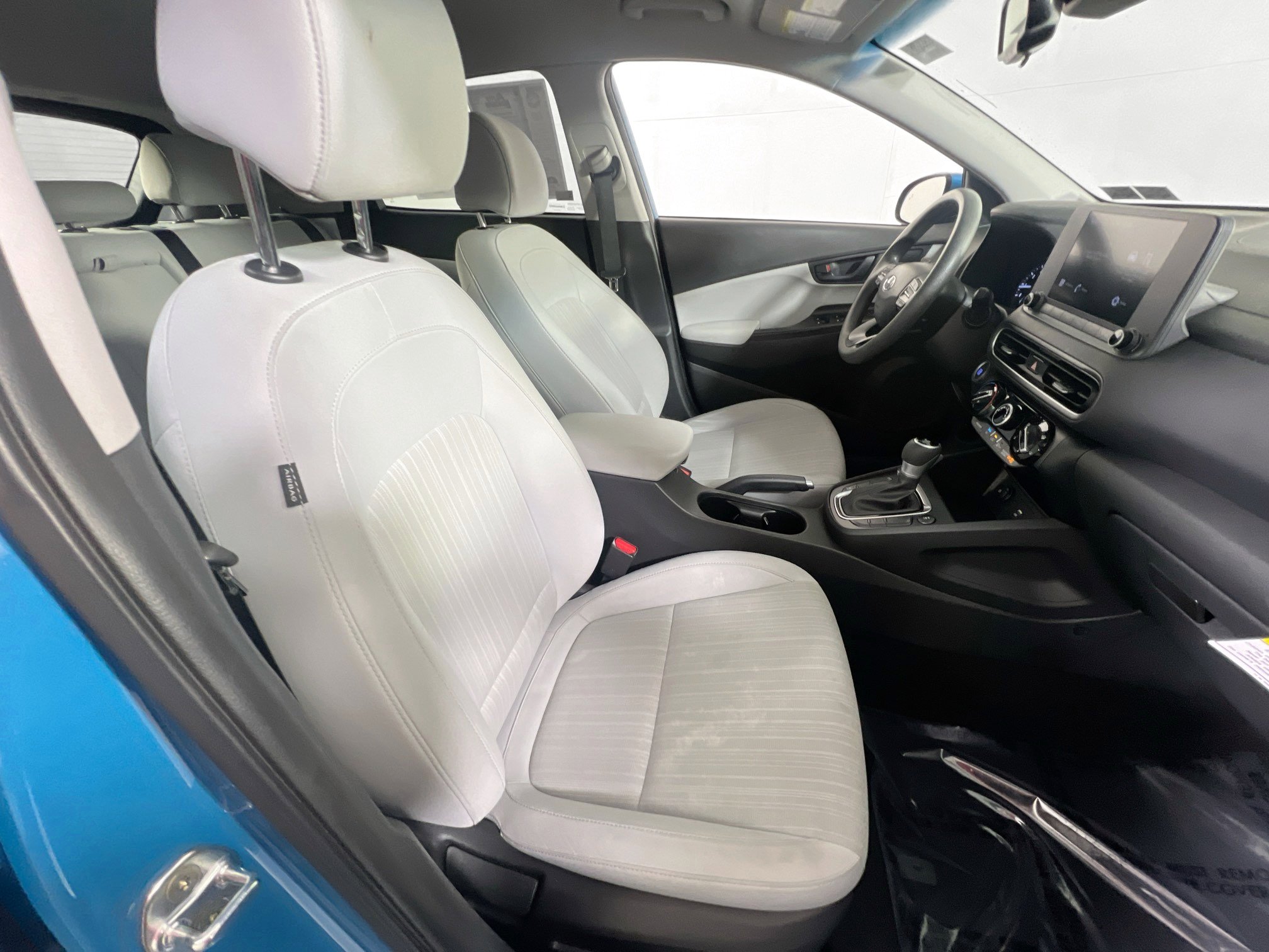 Used 2022 Hyundai Kona SEL w/ Cargo Package image 25