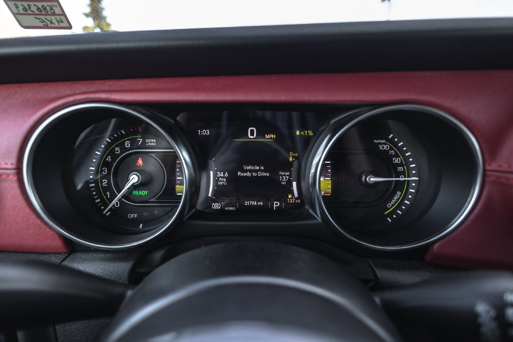 Used 2023 Jeep Wrangler Unlimited Rubicon 4xe AWD/4WD image 11