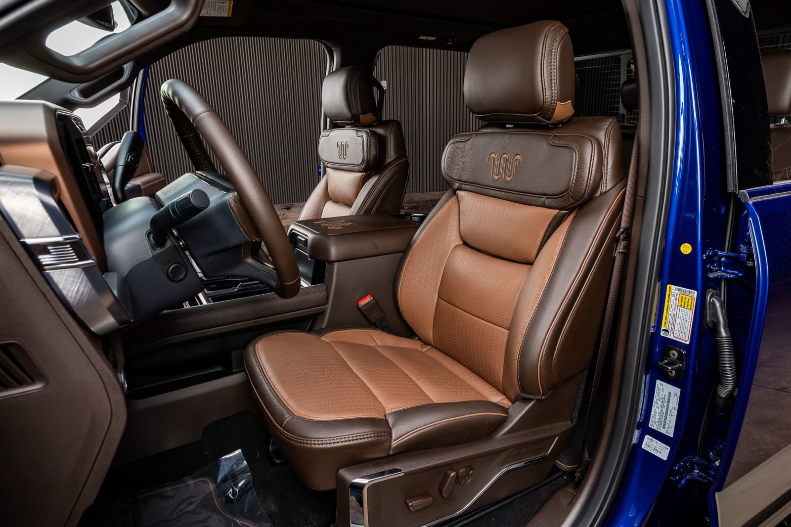 Used 2026 Ford F350 King Ranch w/ FX4 Off-Road Package AWD/4WD image 27