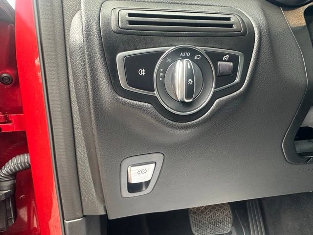 Certified 2022 Mercedes-Benz GLC 300 4MATIC image 16