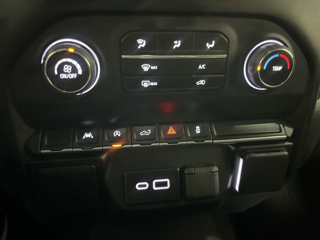 Certified 2023 Chevrolet Silverado 1500 Custom image 18