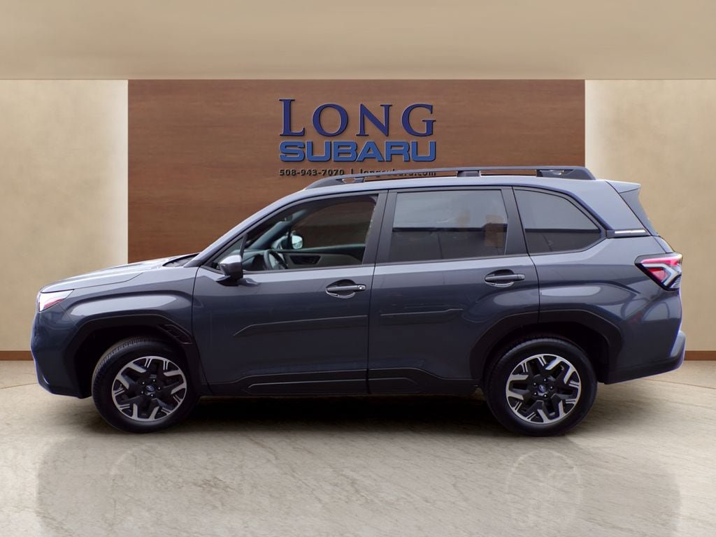 Certified 2025 Subaru Forester Premium AWD/4WD image 16