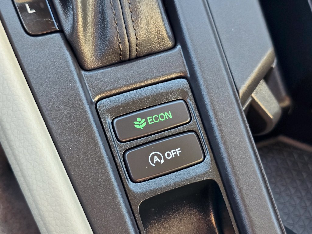 Certified 2024 Honda Accord EX image 25