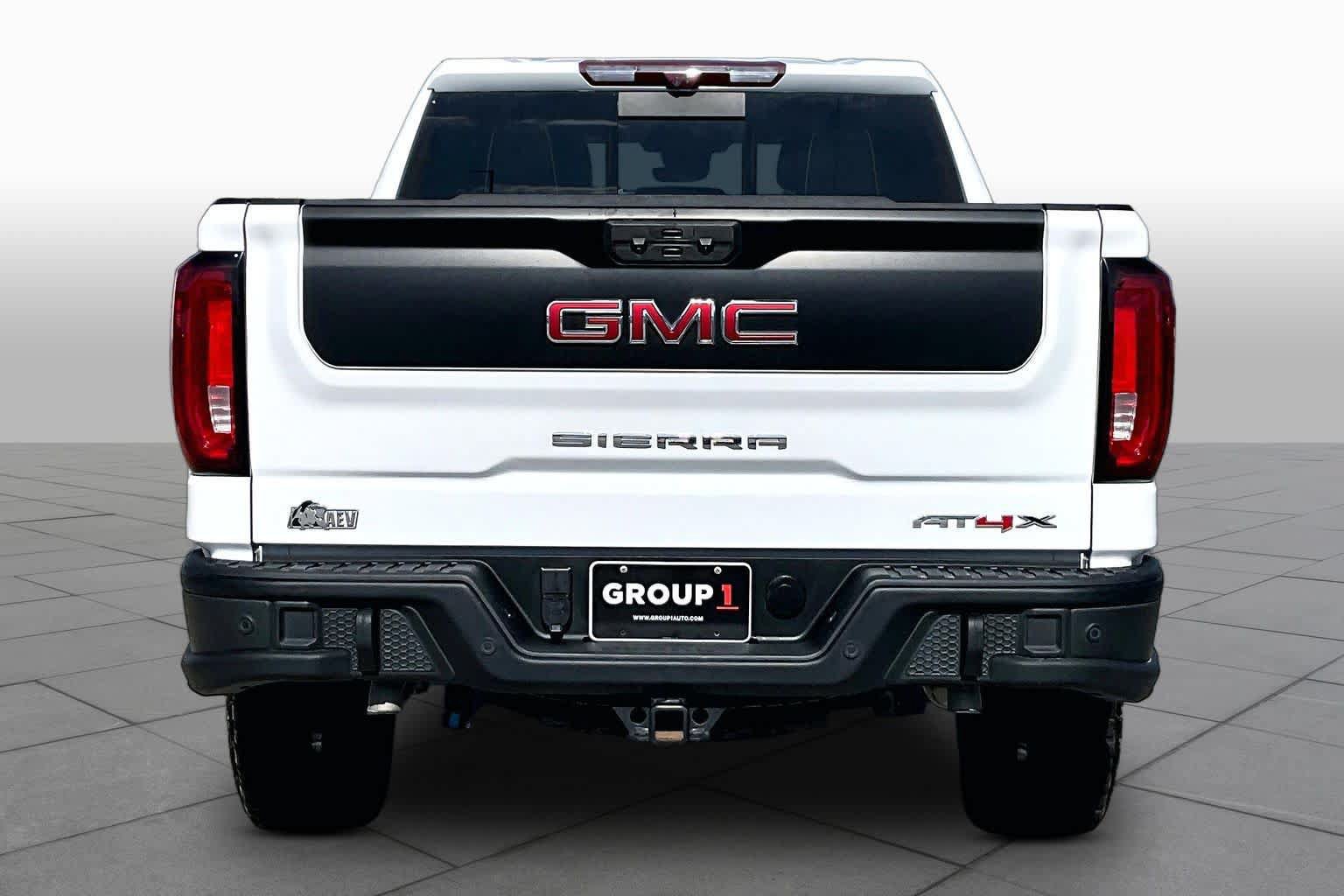 Certified 2024 GMC Sierra 1500 AT4X w/ AT4X AEV Edition AWD/4WD image 8