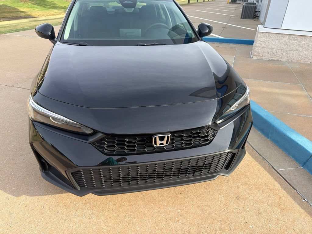 Used 2025 Honda Civic LX image 4