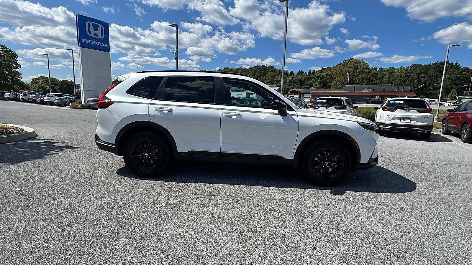 New 2026 Honda CR-V Sport-L image 3