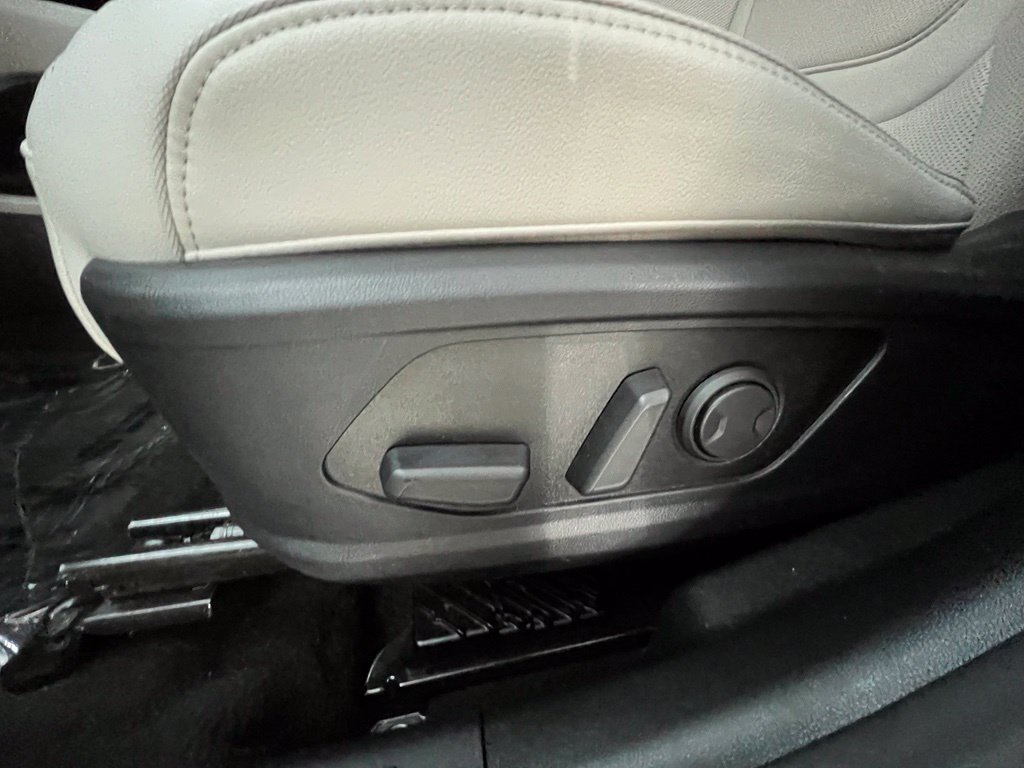 Certified 2024 Hyundai Tucson Limited AWD/4WD image 38
