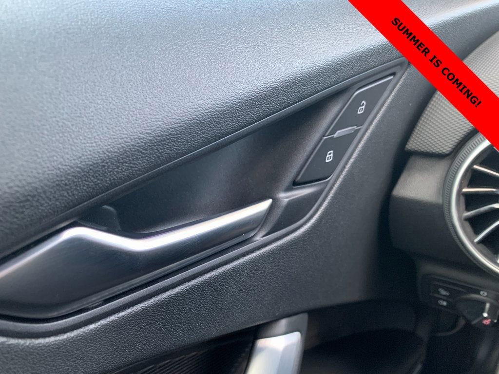 Used 2018 Audi TT 2.0T w/ Technology Package image 23
