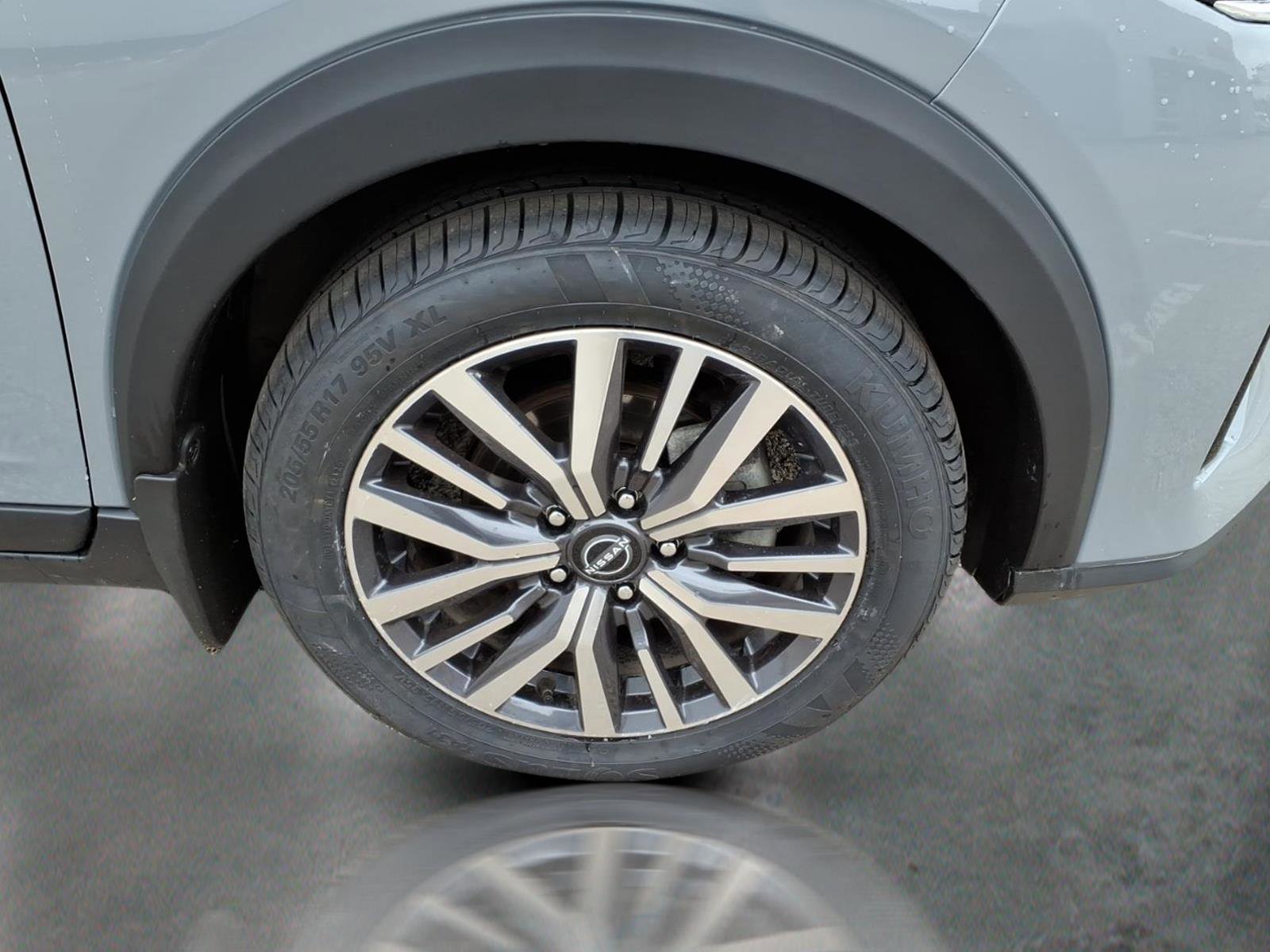 Certified 2023 Nissan Kicks SV image 10