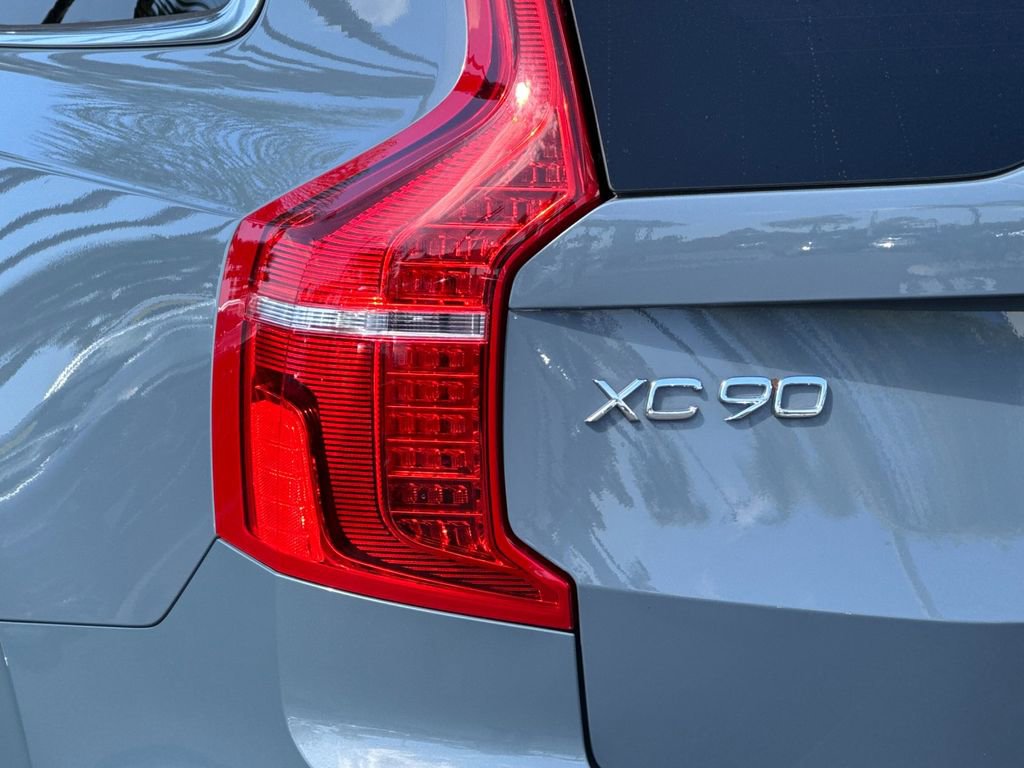 Certified 2023 Volvo XC90 B6 Plus w/ Protection Package Premier AWD/4WD image 27