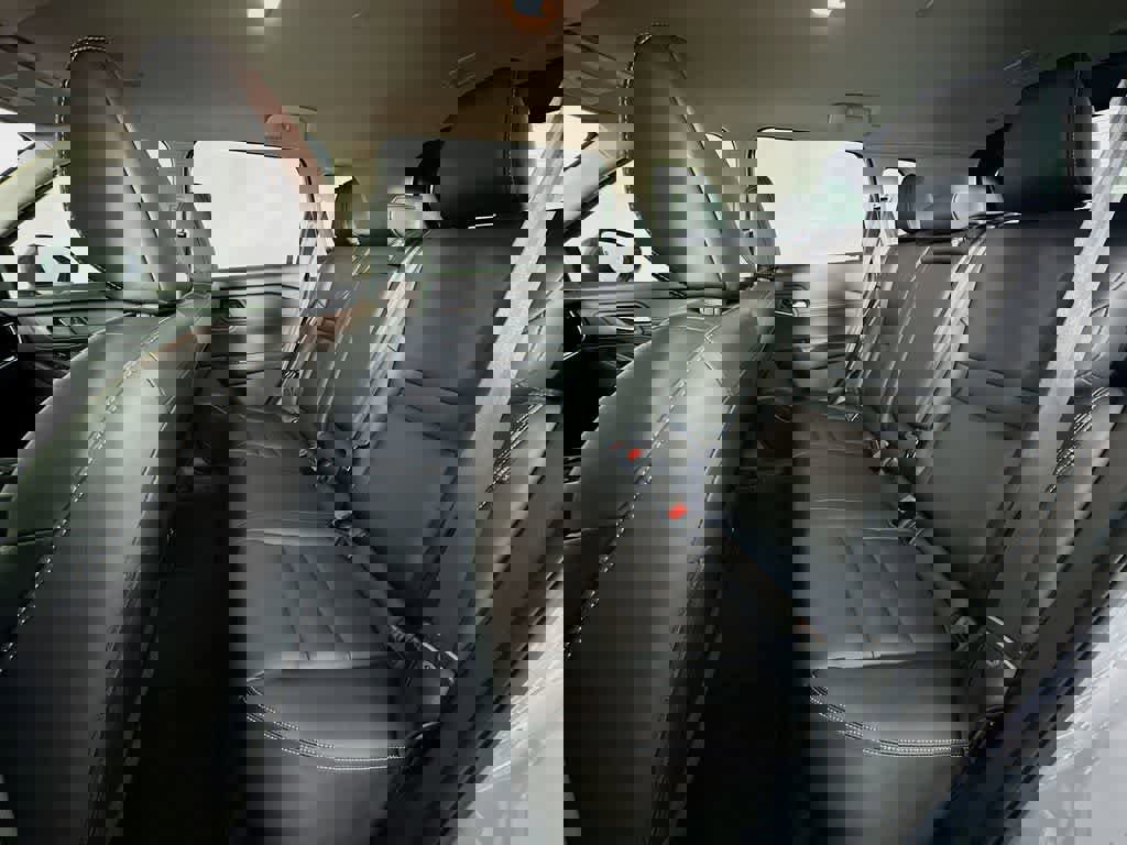 Used 2024 Nissan Rogue SL image 14