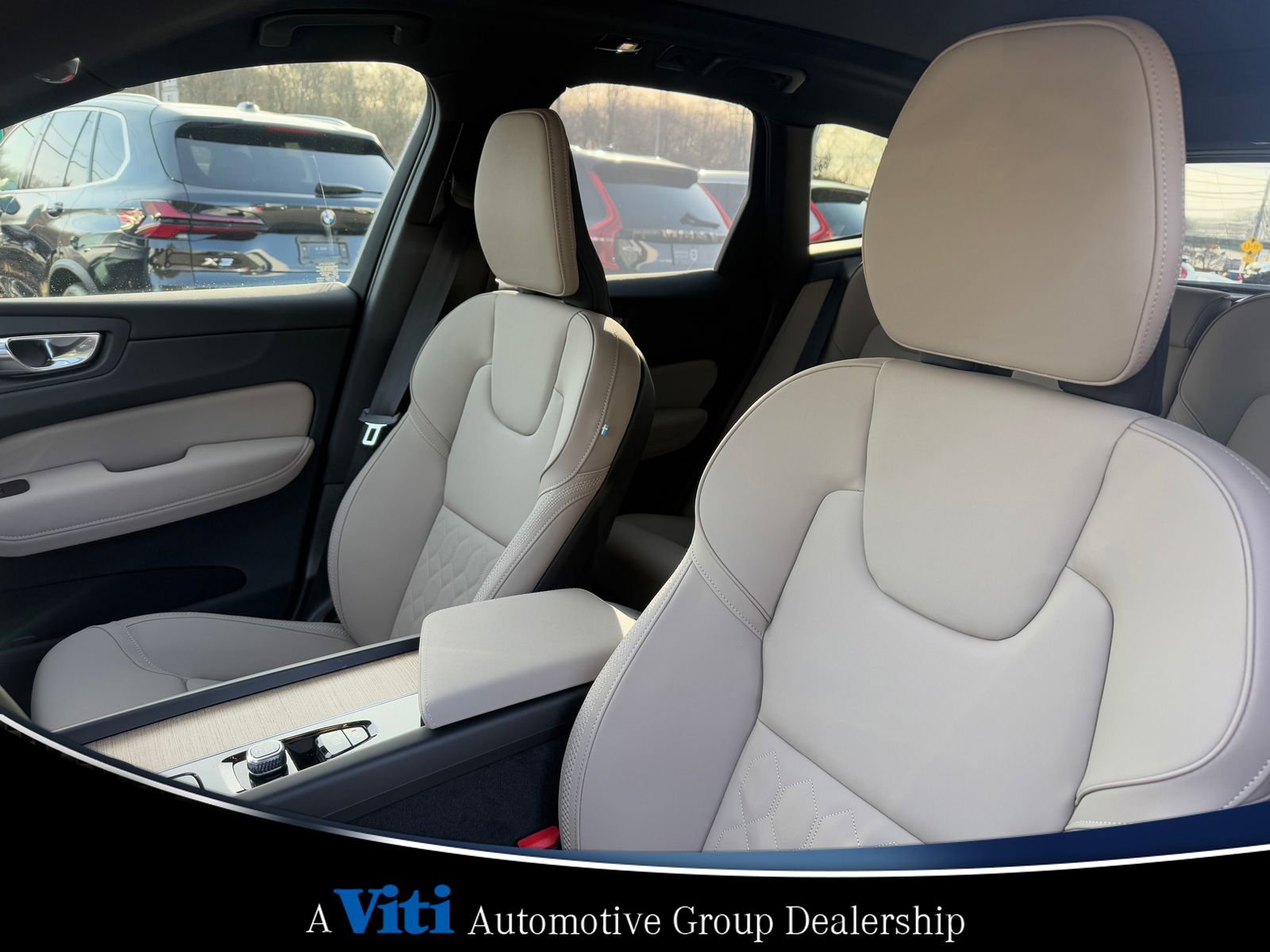 Used 2026 Volvo XC60 B5 Plus w/ Protection Package Premier AWD/4WD image 13