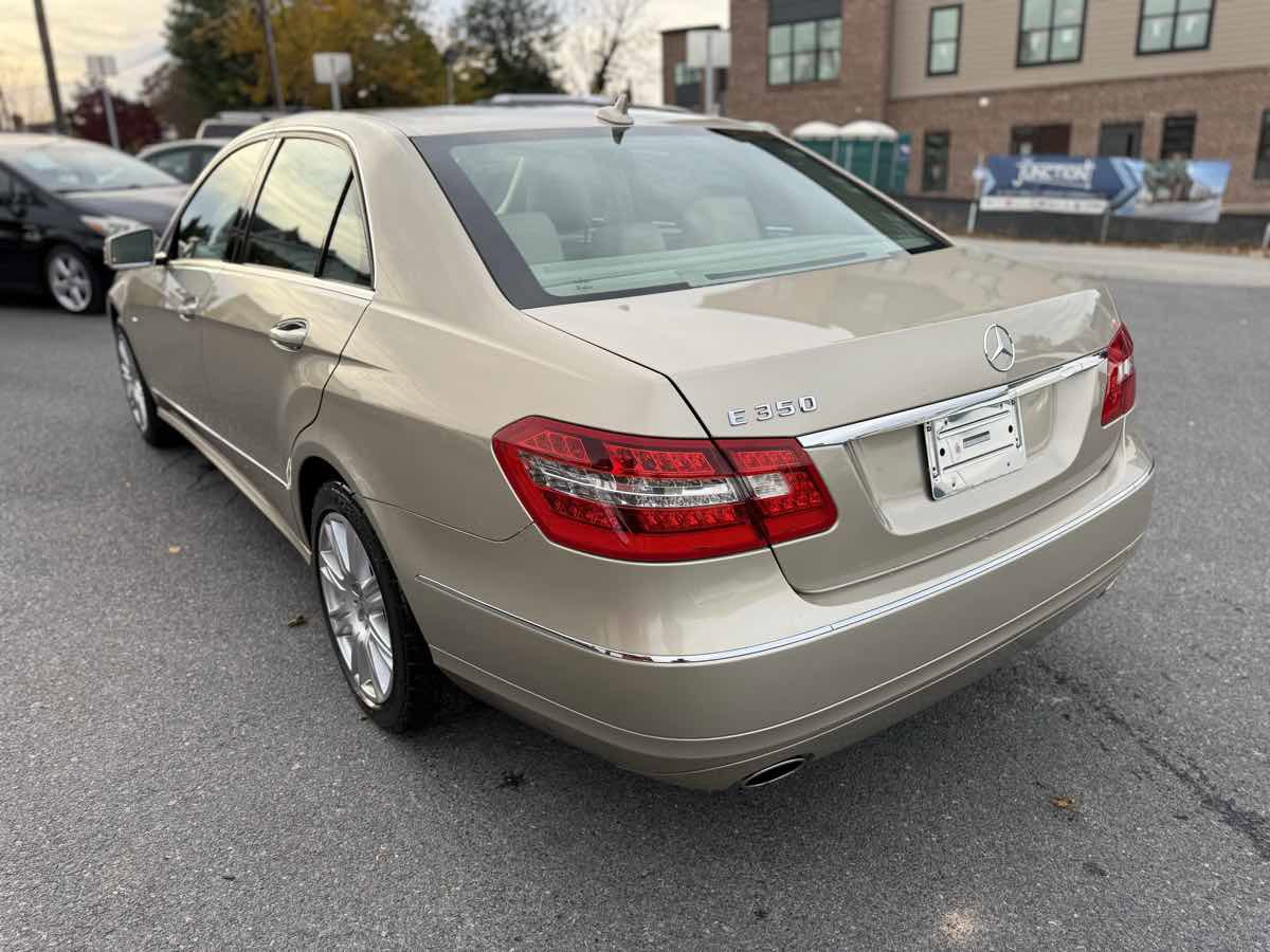 Used 2012 Mercedes-Benz E 350 Sedan image 5
