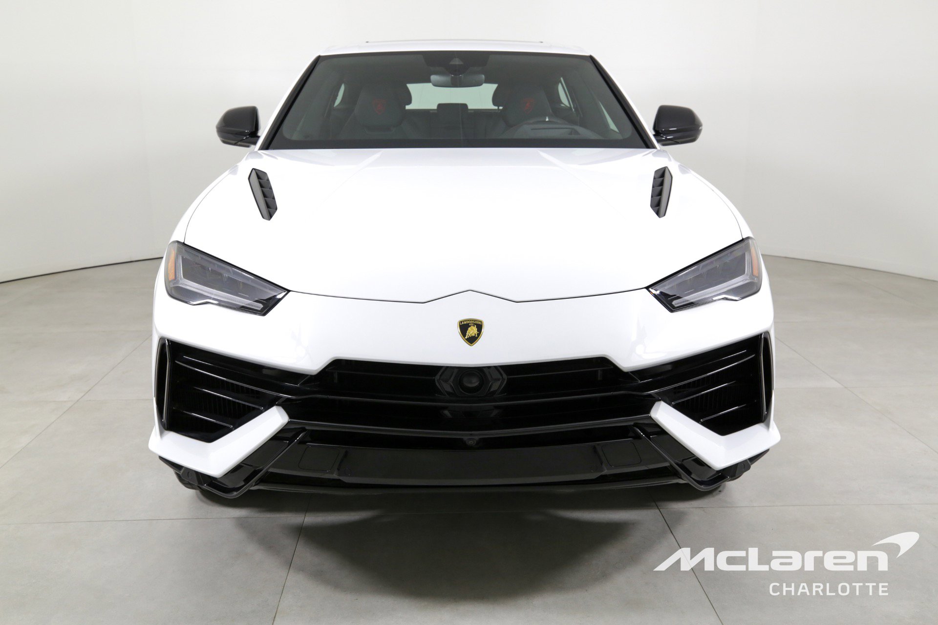 Used 2023 Lamborghini Urus S image 4