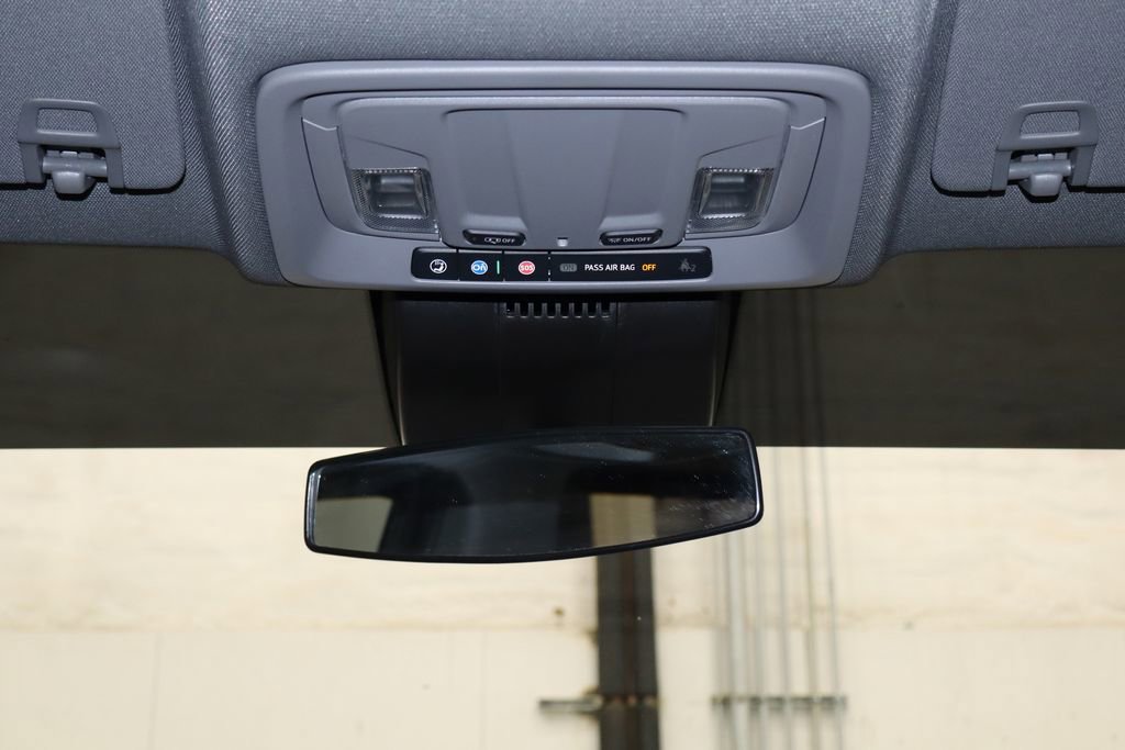 Used 2024 Chevrolet Silverado 1500 Custom w/ Turbomax Blackout Package image 38