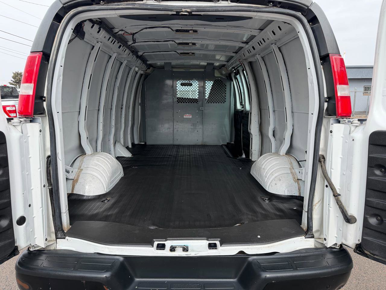 Used 2020 Chevrolet Express 2500 Extended w/ Communications Package image 23