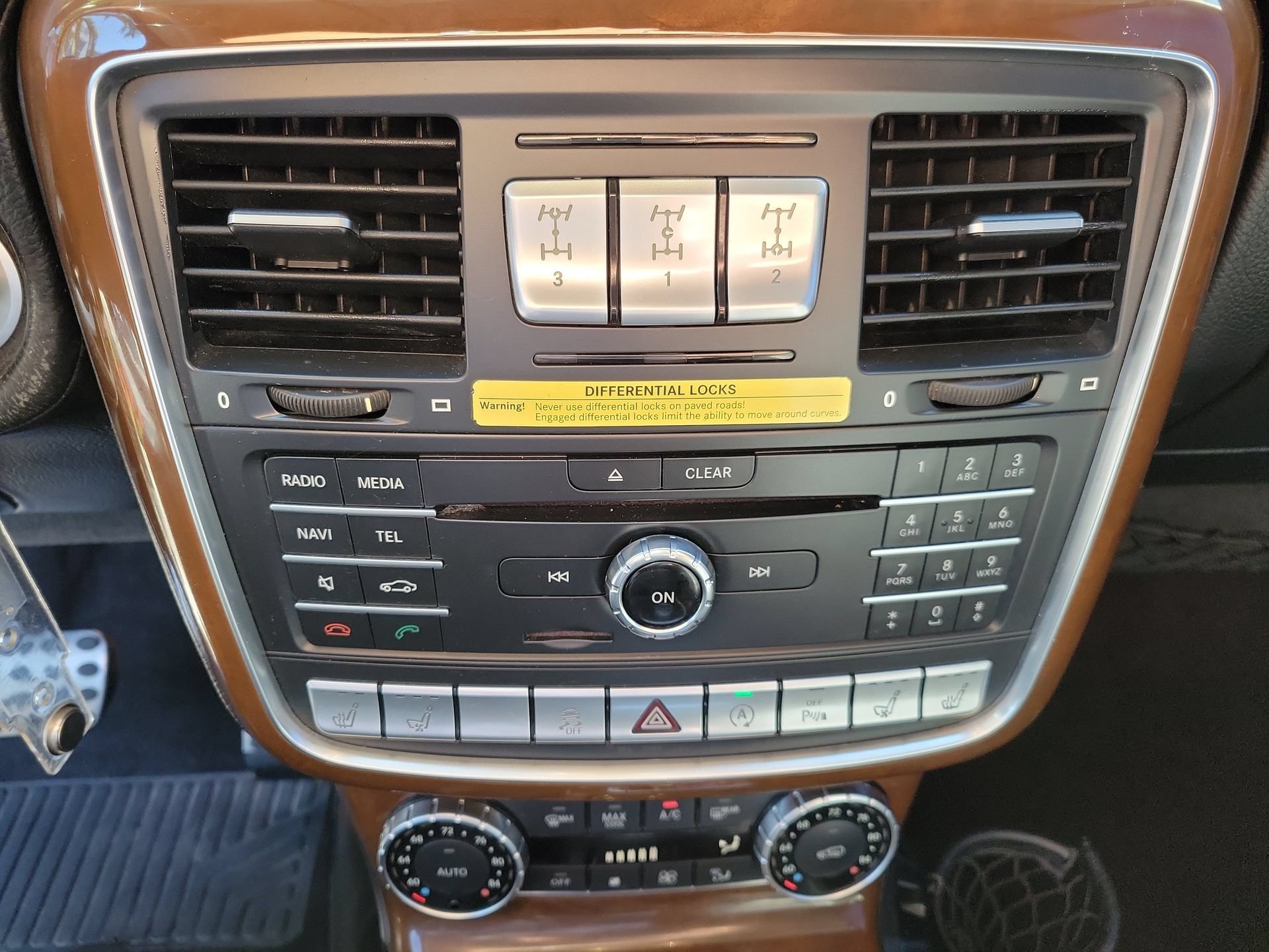 Used 2018 Mercedes-Benz G 550 image 38