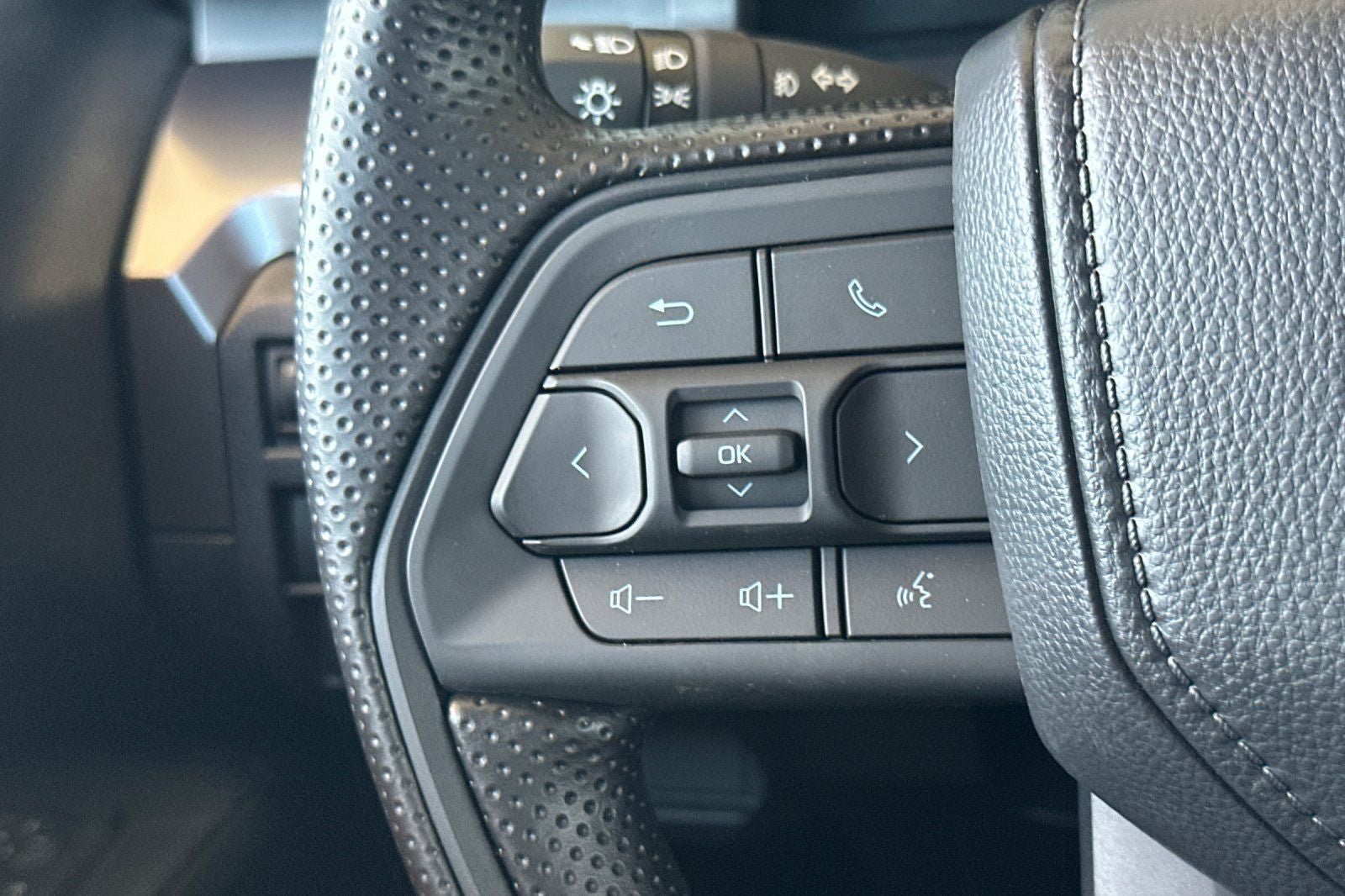 New 2026 Toyota Tacoma SR5 AWD/4WD image 25
