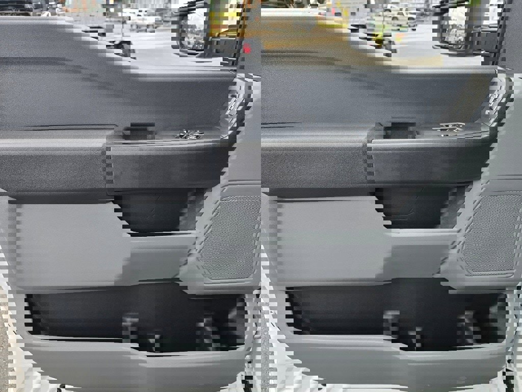 New 2026 Ford F350 XL w/ XL Chrome Package image 7