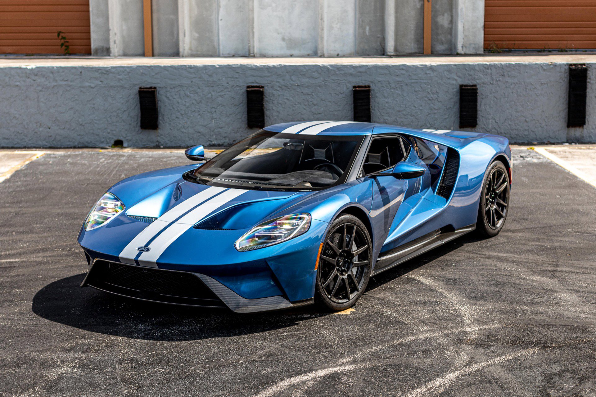 Used 2019 Ford GT image 23