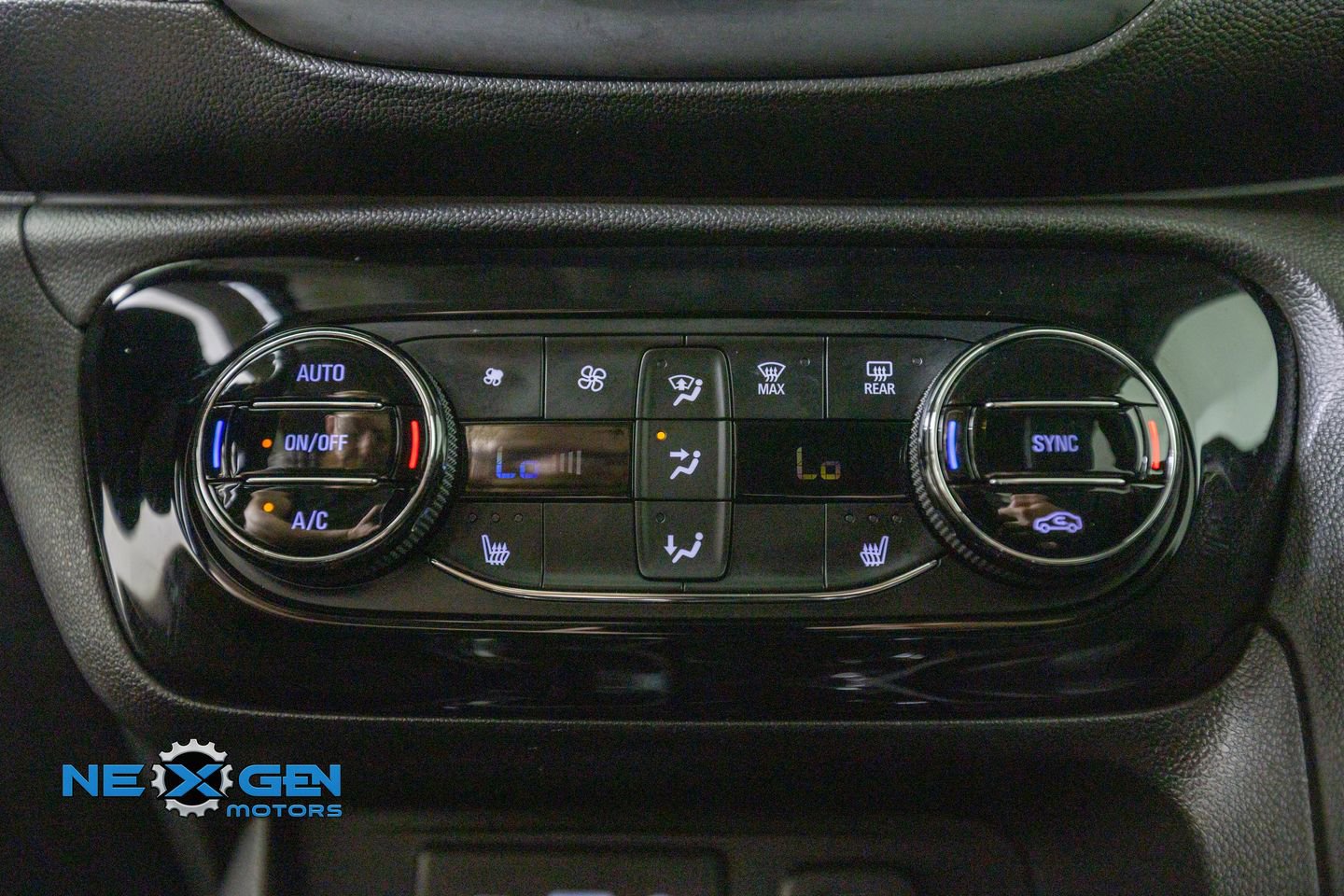 Used 2021 Buick Encore GX Select FWD image 22