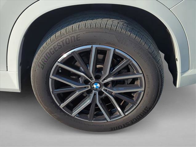 Used 2024 BMW X1 xDrive28i w/ Premium Package AWD/4WD image 6