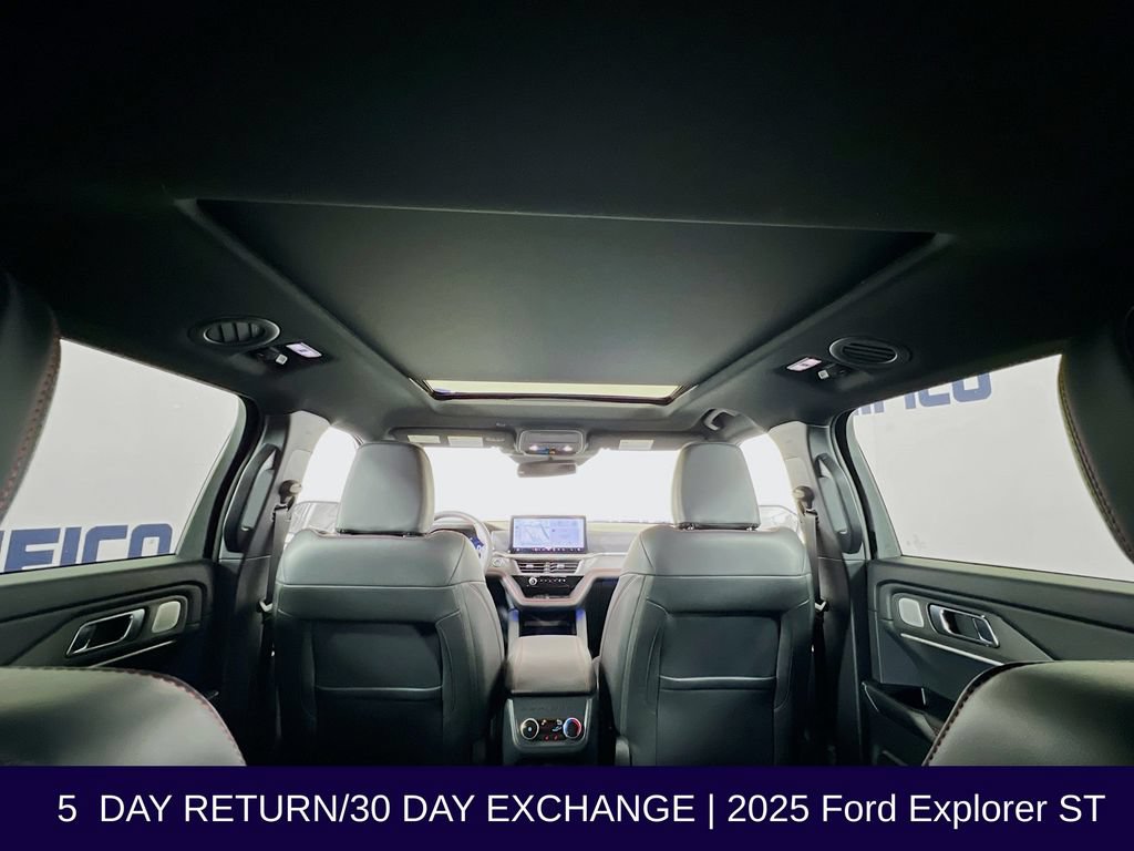 Used 2025 Ford Explorer ST w/ Sun And Sound Package AWD/4WD image 42