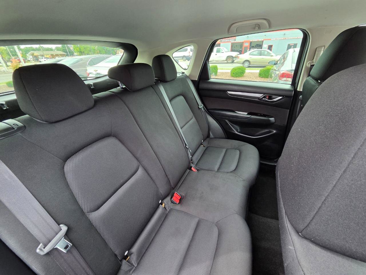 Used 2018 MAZDA CX-5 Sport FWD image 17