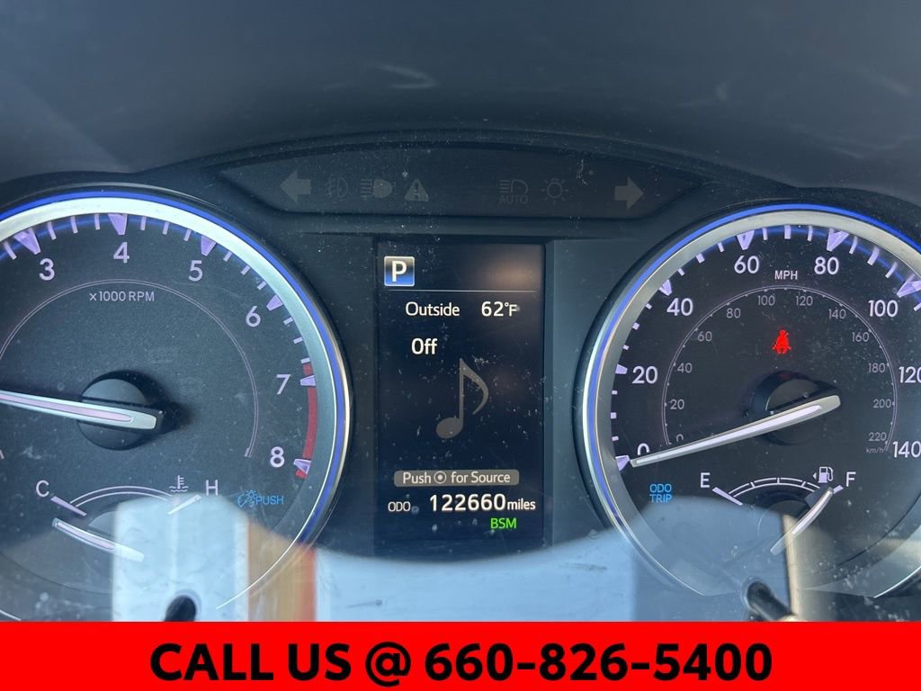 Used 2019 Toyota Highlander XLE image 19