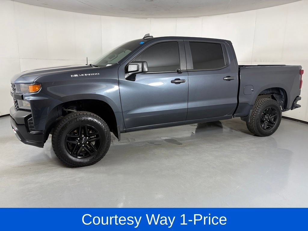 Used 2021 Chevrolet Silverado 1500 Custom Trail Boss w/ LPO, Dark Essentials Package AWD/4WD image 6