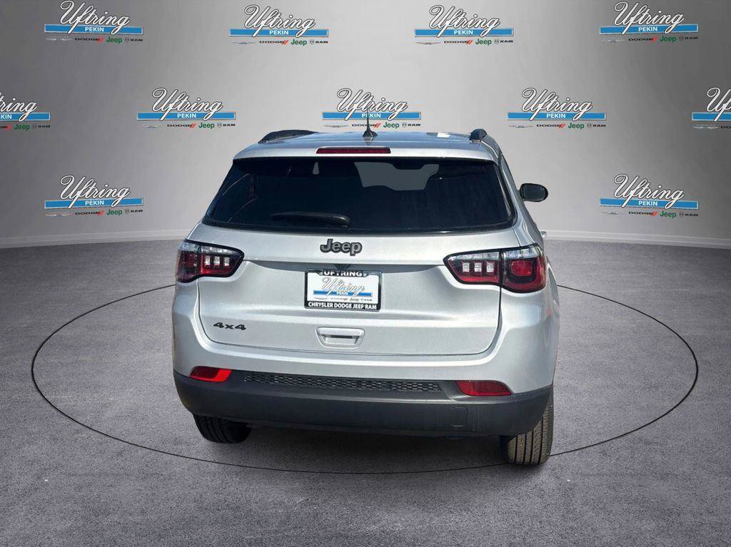 New 2026 Jeep Compass Latitude AWD/4WD image 4