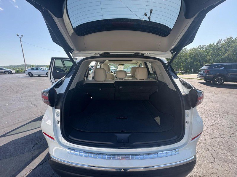 Used 2024 Nissan Murano SL image 9
