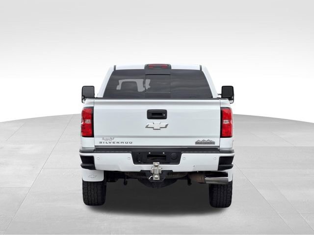 Used 2018 Chevrolet Silverado 2500 High Country w/ Duramax Plus Package image 12