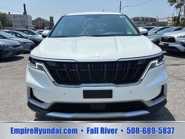 Used 2024 Kia Carnival EX FWD image 7