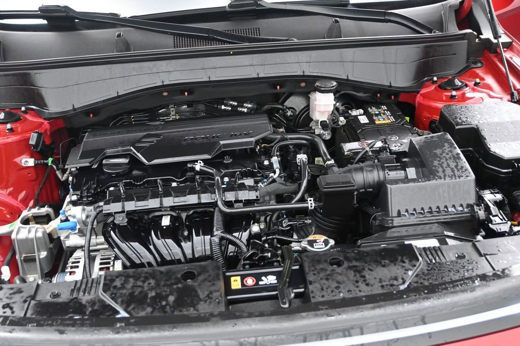 Used 2025 Hyundai Kona SE FWD image 16