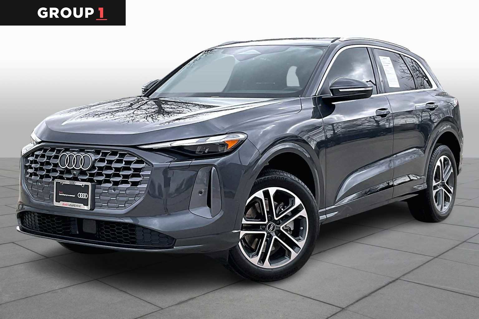 Certified 2025 Audi Q5 Premium w/ Convenience Package AWD/4WD image 1