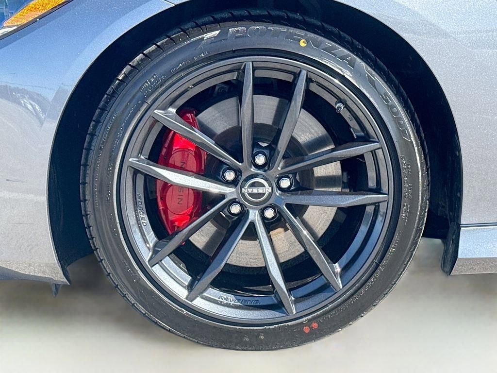 Used 2024 Nissan Z Performance w/ Floor Mat Package image 30