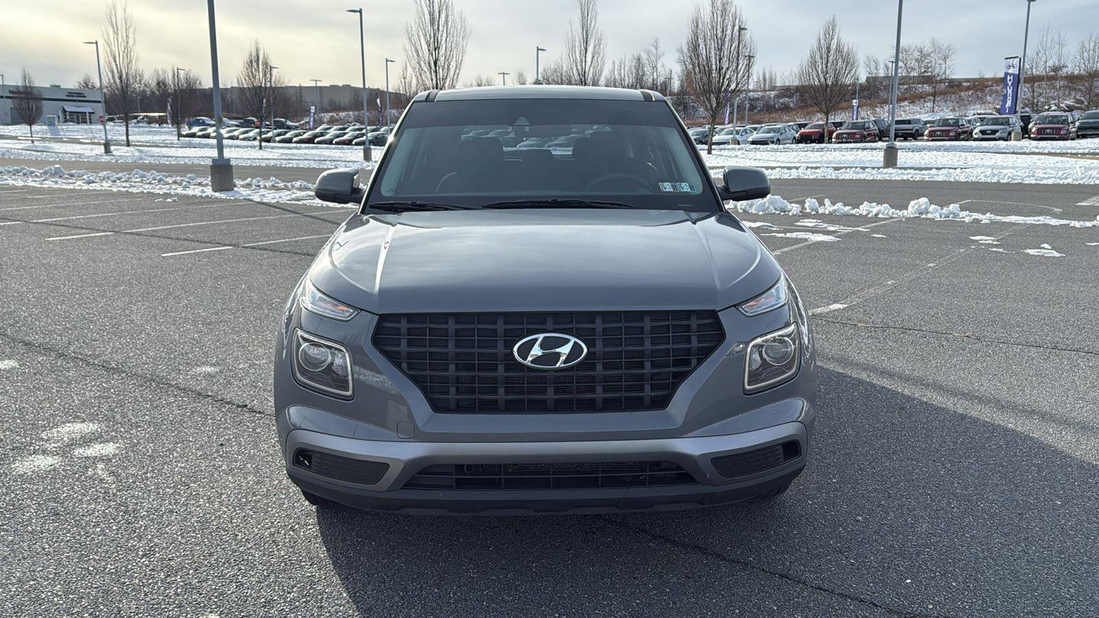Used 2021 Hyundai Venue SE image 15