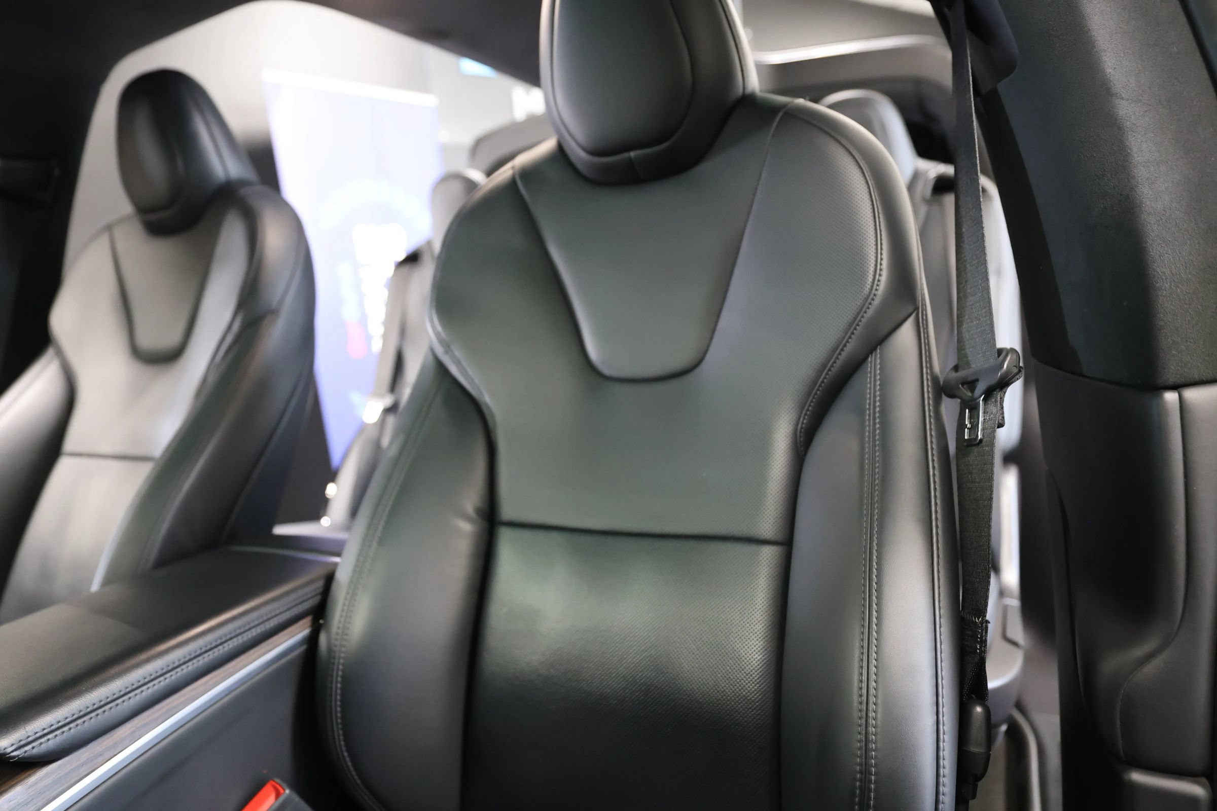 Used 2022 Tesla Model X AWD/4WD image 25