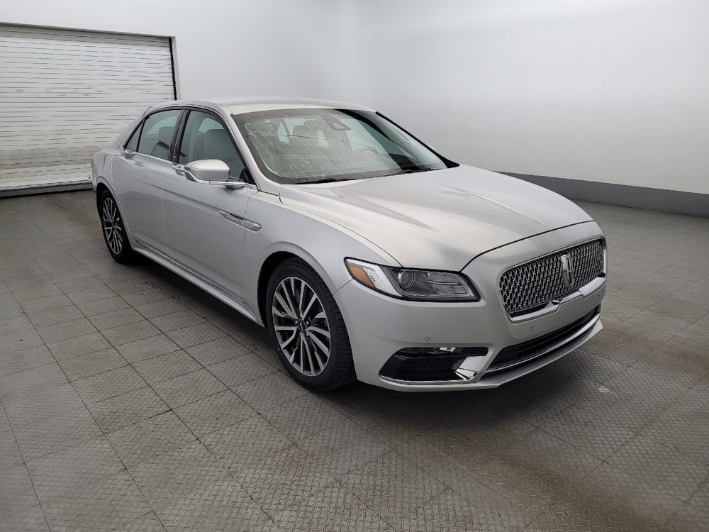 Used 2019 Lincoln Continental Select w/ Continental Climate Package image 13
