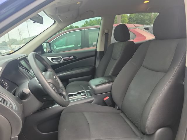 Used 2019 Nissan Pathfinder S AWD/4WD image 5