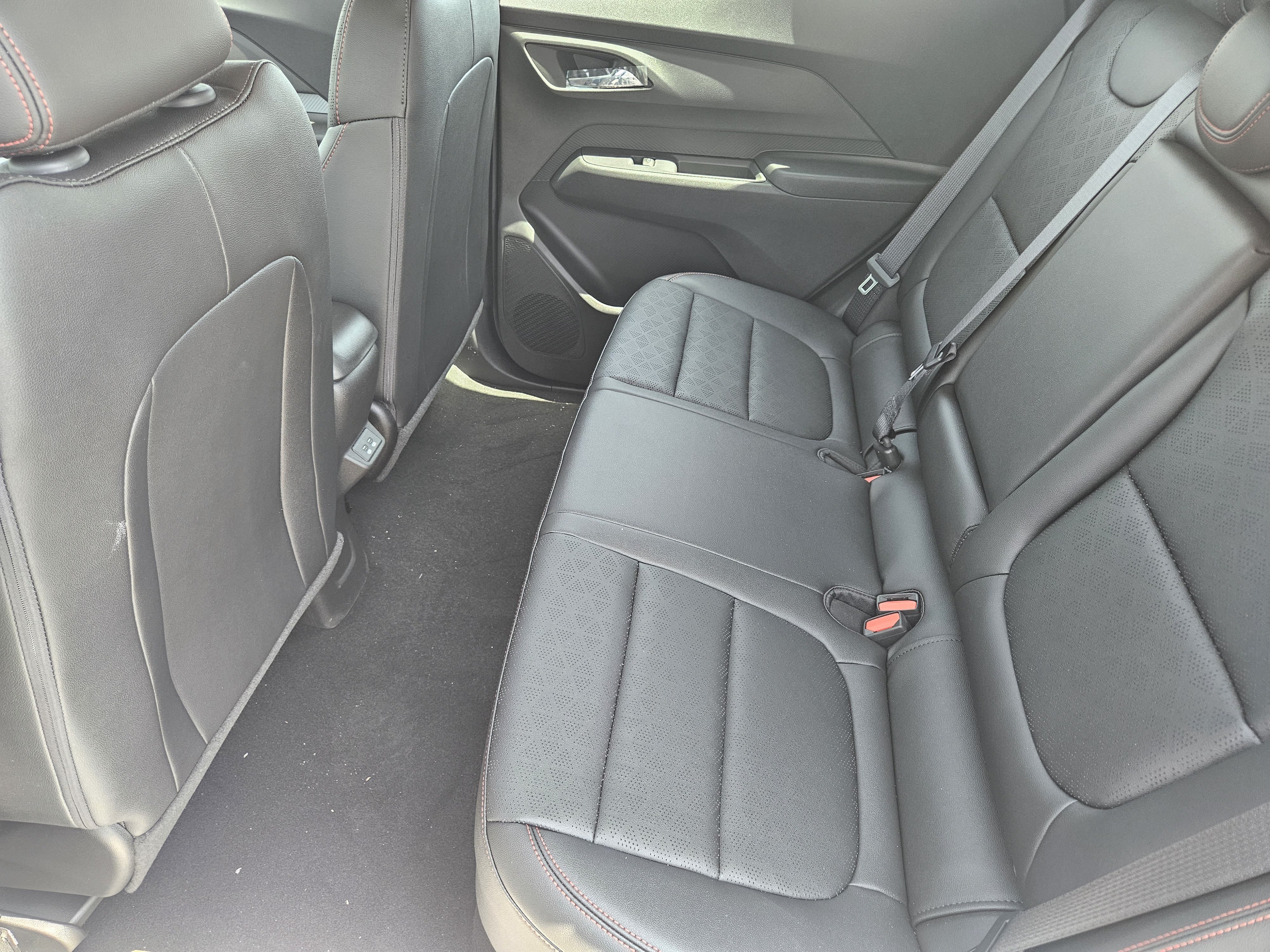 New 2027 Chevrolet Bolt RS FWD image 19