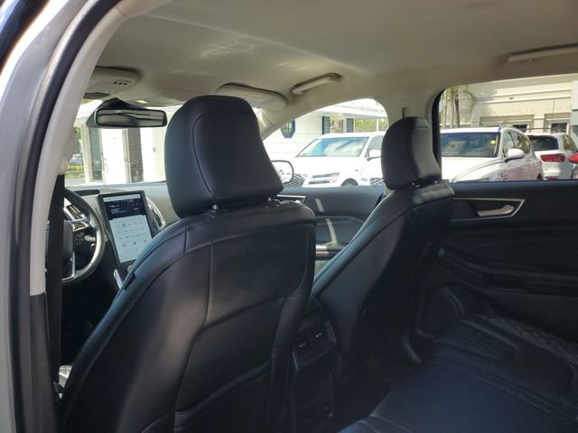 Used 2024 Ford Edge Titanium image 25