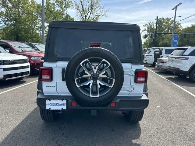 Used 2025 Jeep Wrangler Unlimited Sport S 4xe w/ Convenience Group AWD/4WD image 17