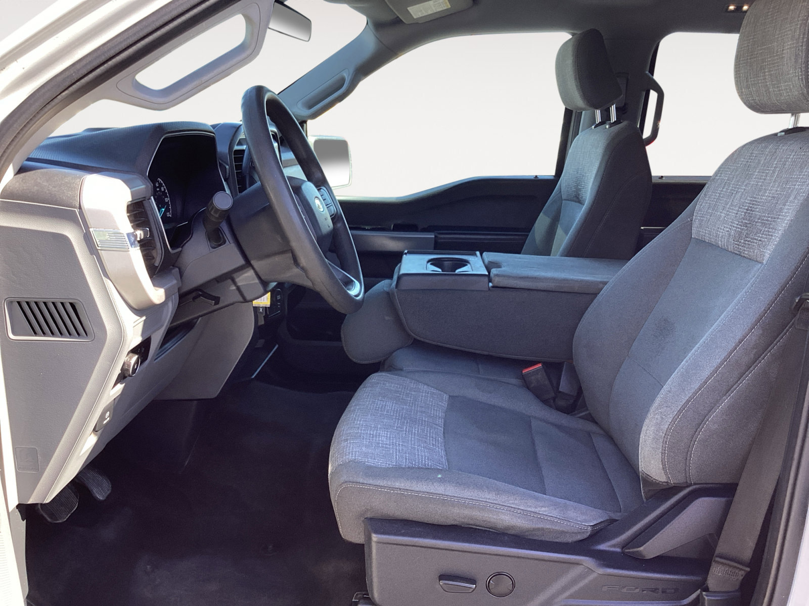 Used 2023 Ford F150 XLT image 23