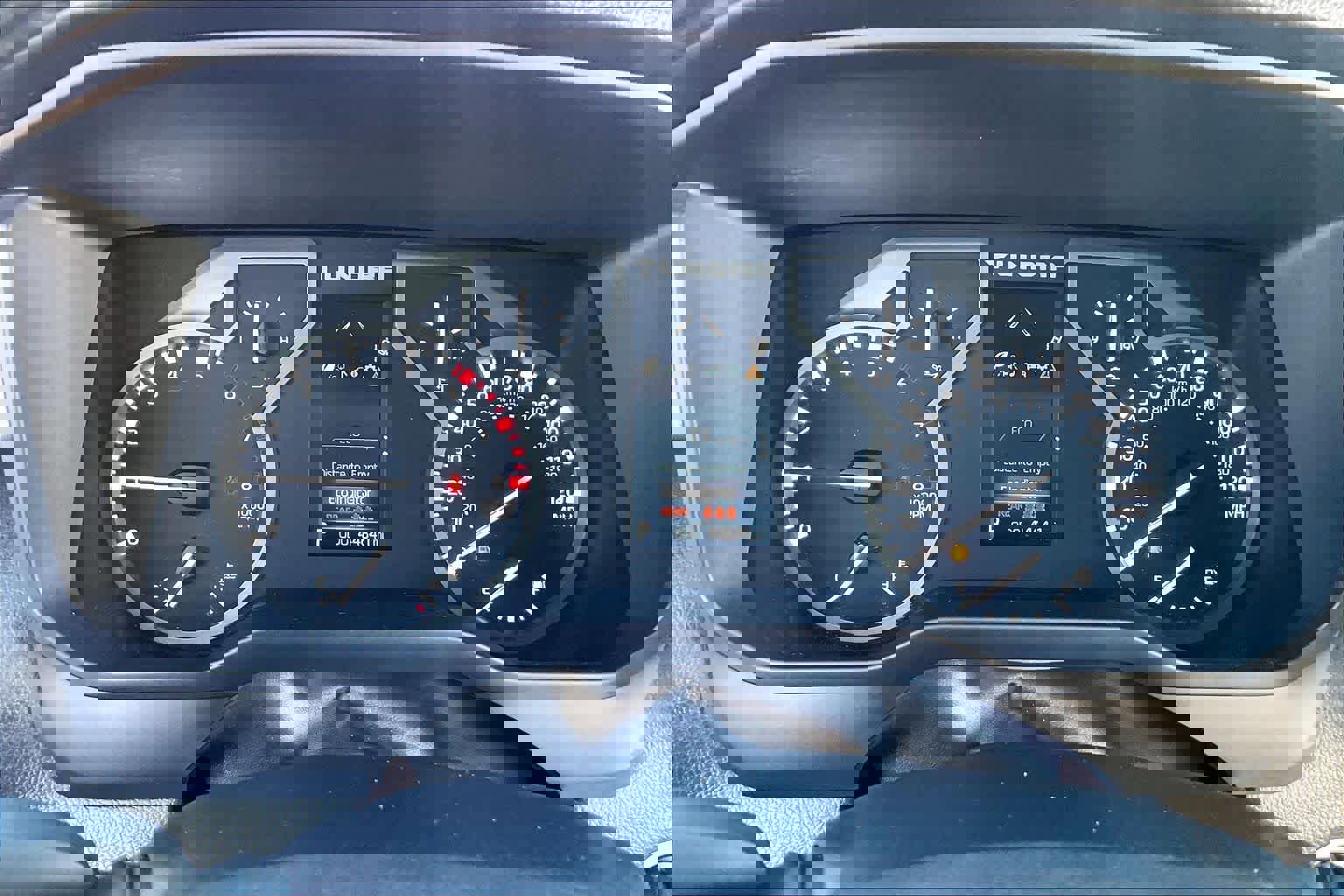 Used 2022 Toyota Tundra Limited w/ Power Package image 25