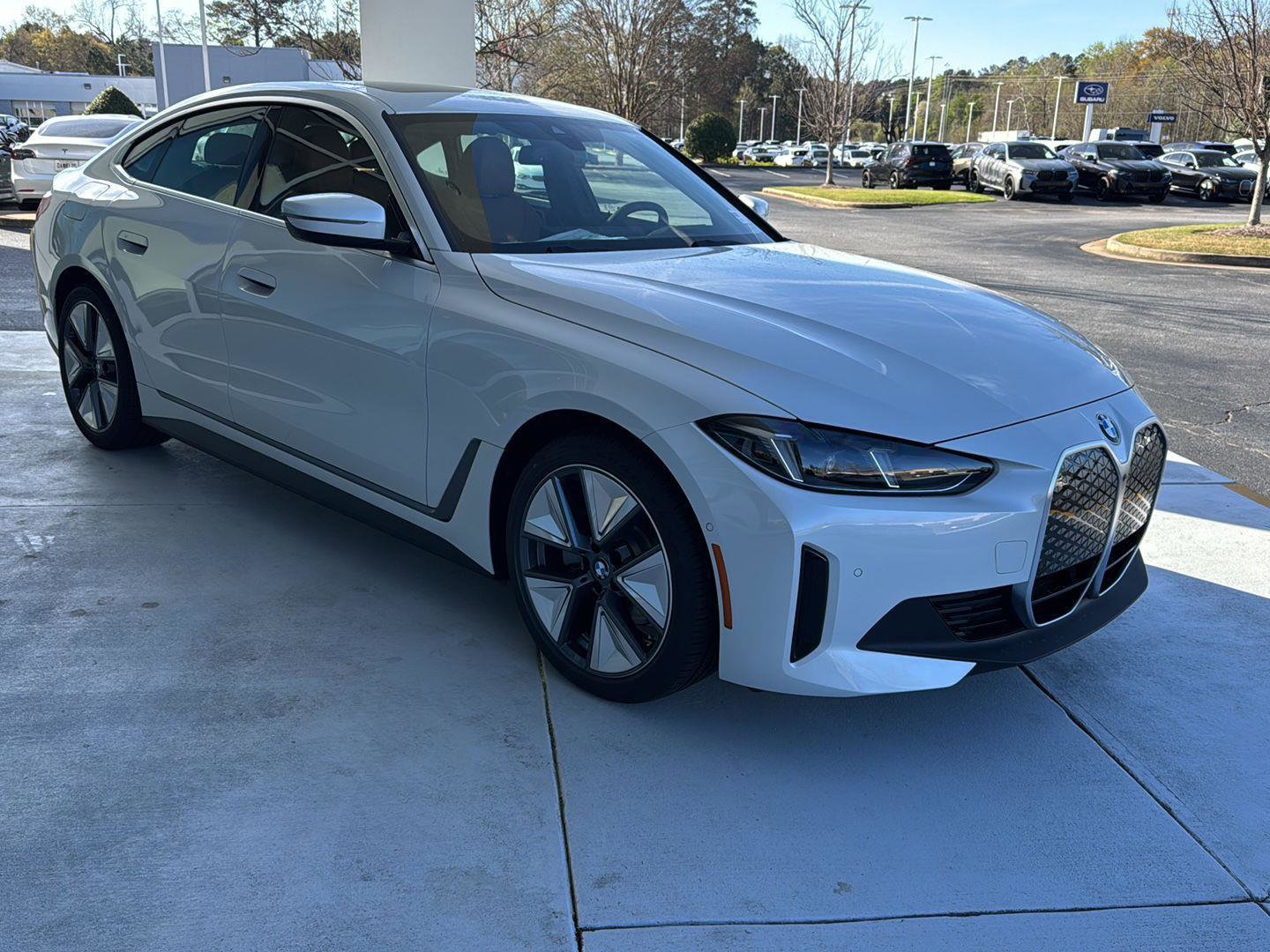 New 2026 BMW i4 eDrive40 w/ Premium Package RWD image 6